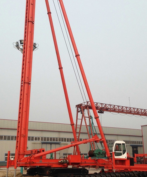 26米長螺旋（xuán）鑽機